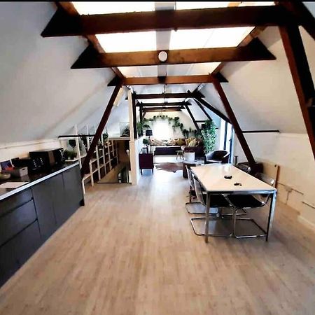 Lovely 1-Bedroom Serviced Apartment In Deal, Kent Exterior foto